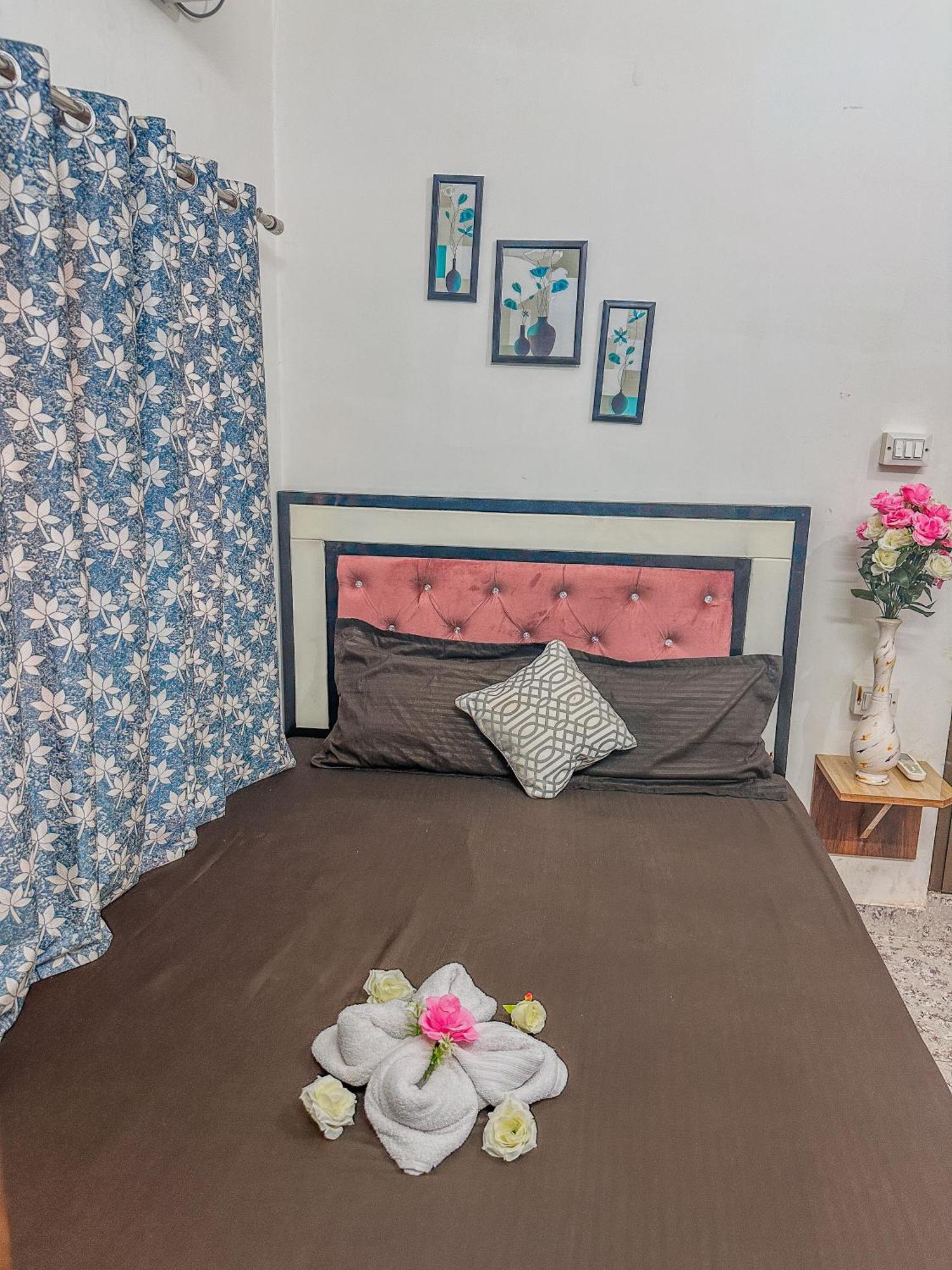 Shree K.B Guest House Varanasi Luaran gambar